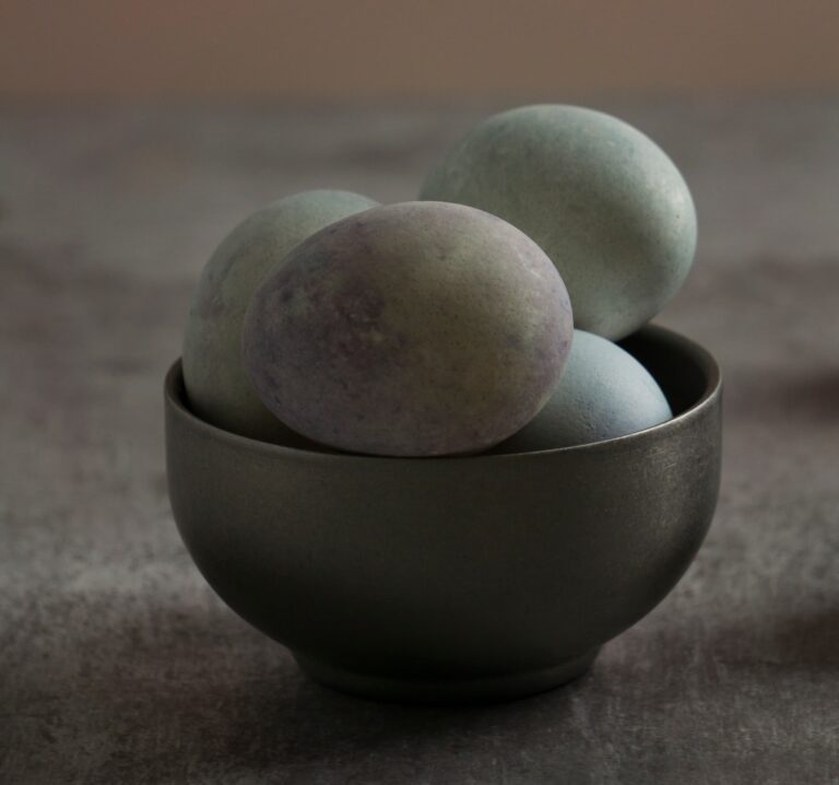 easter-eggs-bowl-arrangement (1)